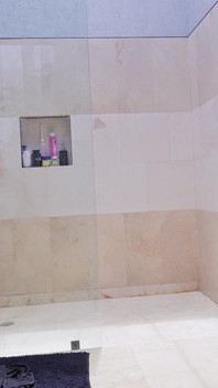 Vòi hoa sen bất ngờ trở nên ướt át: bạn cùng phòng xâm lược và địt âm hộ ướt át của Bellattrix