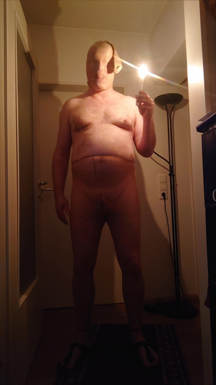 Carmen_Nylonjunge: 卡门·尼龙男孩的《初降临》