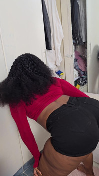 Twerking in My Booty Shorts