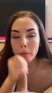 Spring Break with Younger Stepsister Ends with Sleepy Blowjob!