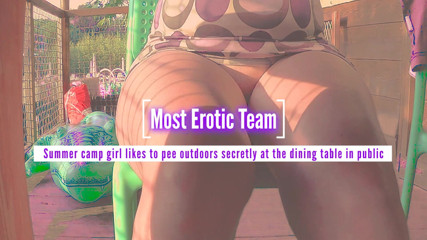 Most Erotic Girl: Letnia kempingowa dziewczyna lubi sikać na zewnątrz potajemnie przy stole ...