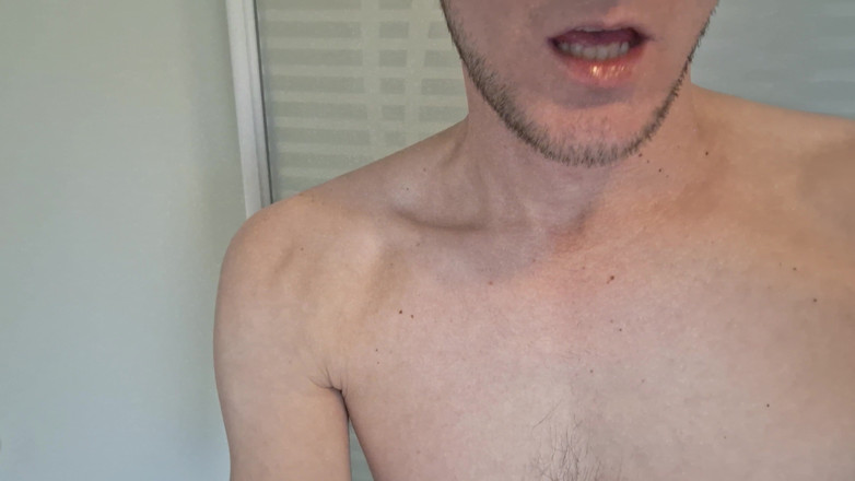 SteveSmokeHolland: Douche torride et savonneuse n° 10, partie 3, je me pisse sur...