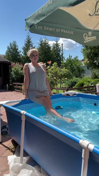 Sex in Pool
