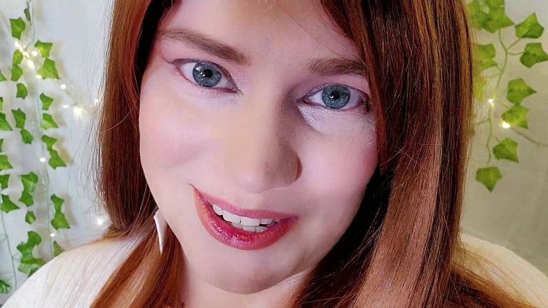 Scarlet Vixen: La clinica dello strizzamento