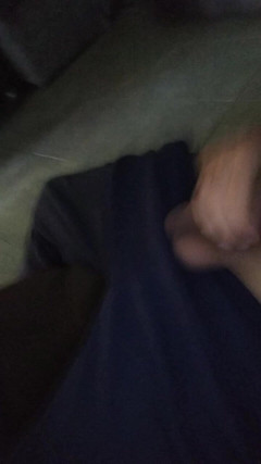 AlexAlejandro13: Divertirsi sul divano