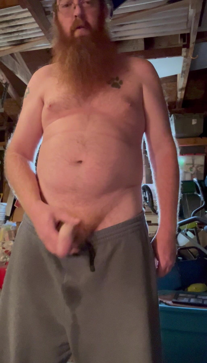 Big Baz: पेशाब के लिए बेताब