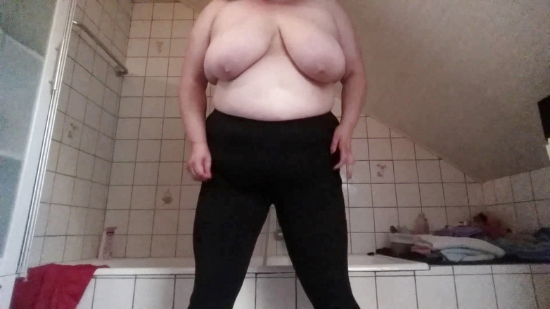 Dirty Jade: Striptýz a zpět