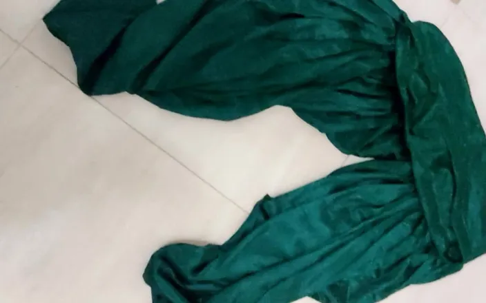 Satin And Silky: Satin Silk Handjob Porn - Handjob with Green Satin Salwar of...
