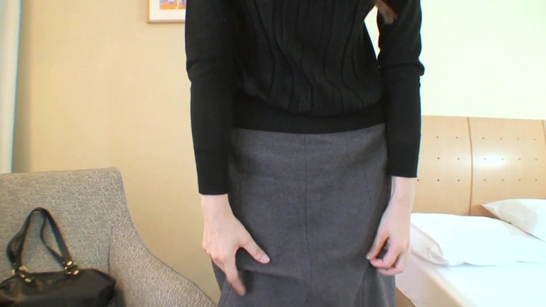 Japan Lust: 小柄な日本の熟女は精液でいっぱいの猫を取得します