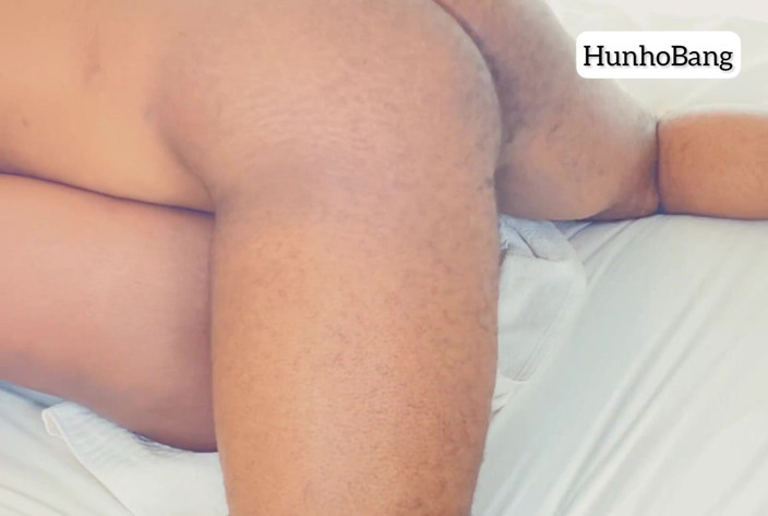 HunhoBang: Vreemdgaande vrouw betrapt op het neuken van ex-vriend (poesje zo sappig...