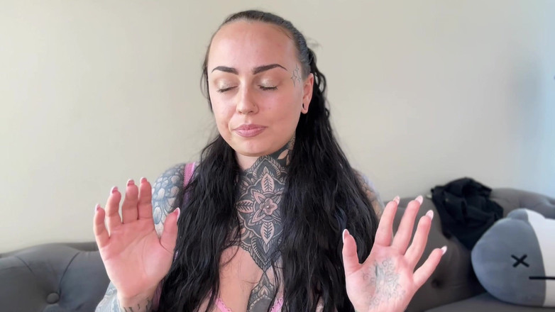 Miss Valentina: Sissy verjaardagsverrassing