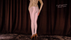 Shiny teens: 689 Whiny lesklý spandex a opálený nylon