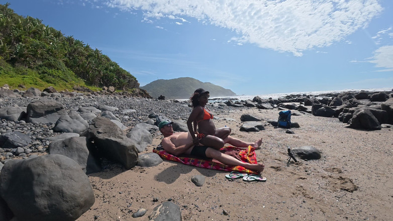 Black Swan: Lost Between Tides and Each Other - tesuda negra milf cavalga...