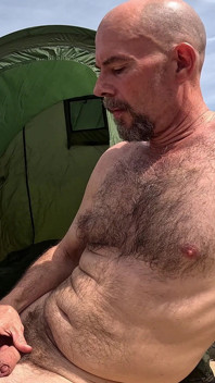 Caliente consolador en la playa nudista, gran polla mostrando en las dunas - Rockardglans