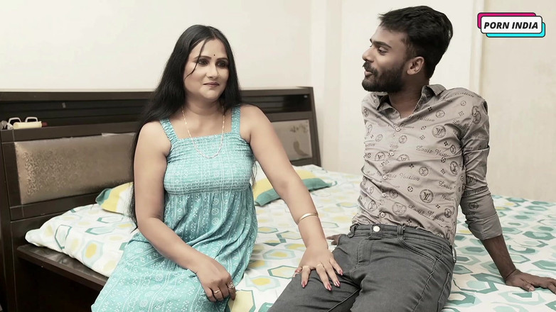 Porn India Studio: Desi sexy milfka je tvrdě ošukána