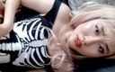 LustFeed: Идеальная азиатская тинка Sophie Hara трахается в ее розовом парике и получает камшот на лицо