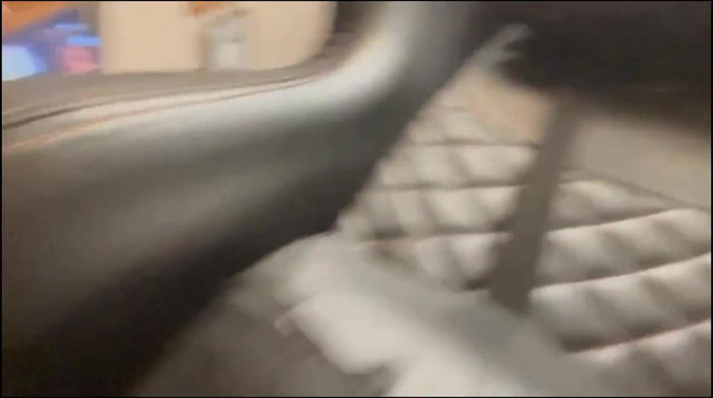 qaz11: CAM-385の手コキ