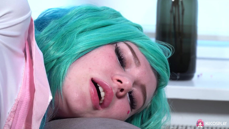 Nu Cosplay: Leyla Lure azgın mavi saçlı bir hentai sürtük