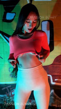 Expunere Publică Sexy Și Distracție De Noapte Cu Neon