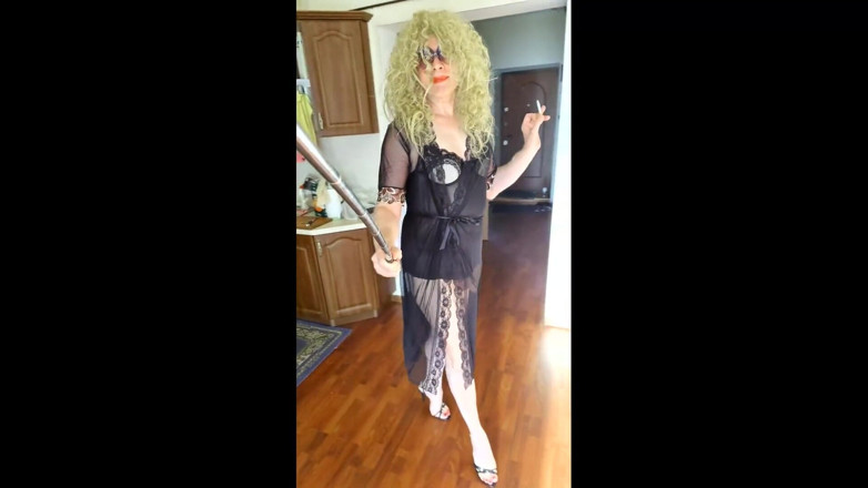 Sissy Stella: Nech mě být tvá holka!