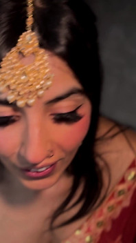Pakistanisches bhabi Aaliyah Yasin lässt einen weißen schwanz in ihren mund kommen