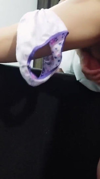 Profesucio - insegnante fortunato scopa la più calda studentessa del terzo anno