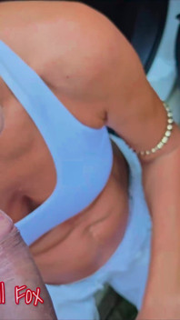 Boquete Profundo Ao Ar Livre Em Um Parque Público. Loira MILF Recebe Porra Na Boca E No Rosto. Dura Foda De Quatro.