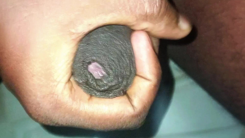 rahuman: Sólo masturbace s velkým čůrákem