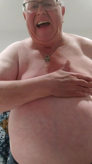 Karlchengeil: Agonizing beating on titd