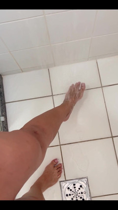 KiffaFeet: Čas na sprchu