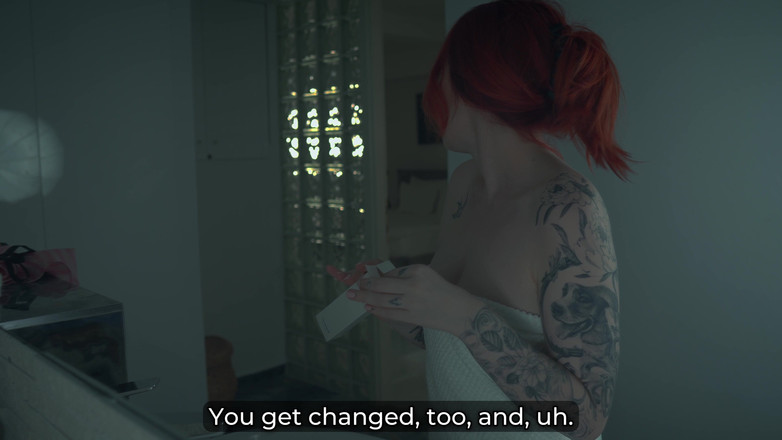 Toma Mur: La Matrigna Condivide Il Letto Con Il Figliastro in Hotel -...