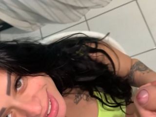 Camila Vegas: Vizinha entrou no meu escritório, me comeu e me fez...