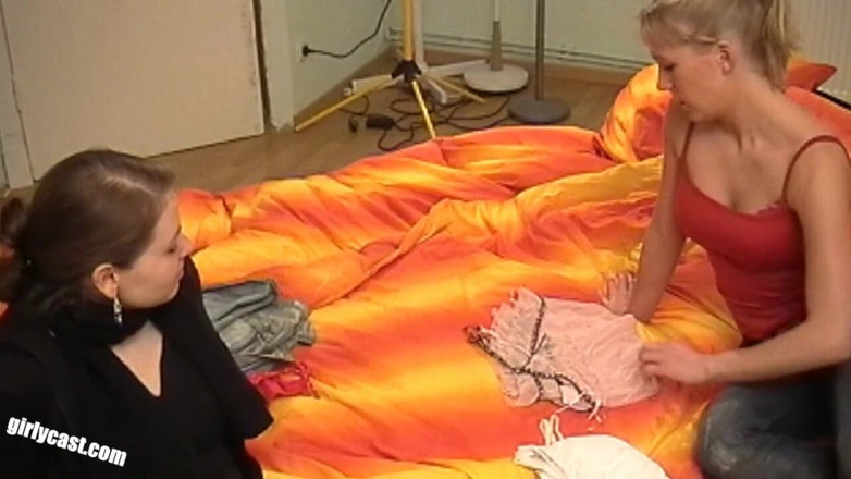 Girlycast: Anna - Will she make it the first time with a...
