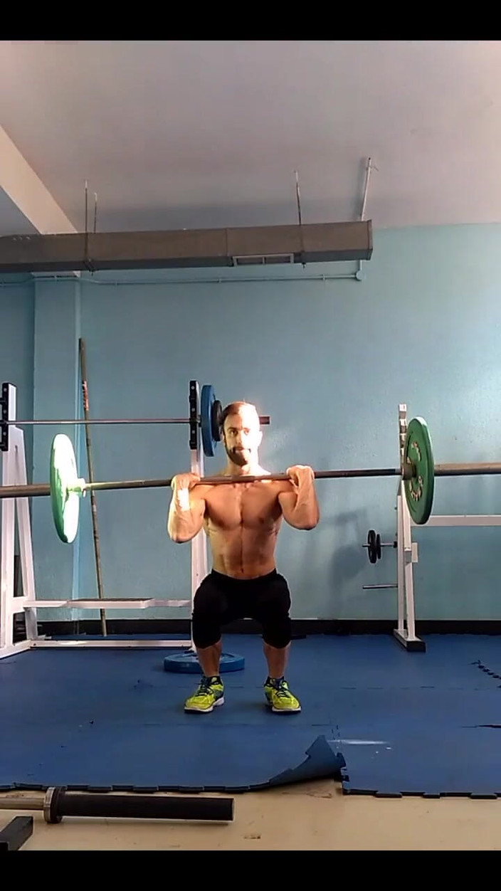 Zeus Ray: Entrenamiento en el Gimnasio ...