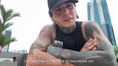 Dyavol: Il Macabreink Gigante Umilia Il Piccolo Umano In Pubblico