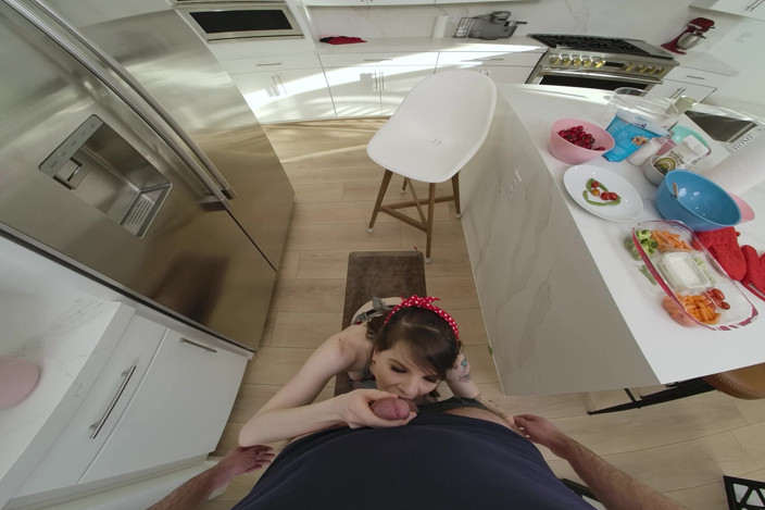 TSVirtualLovers: Hot in the Kitchen