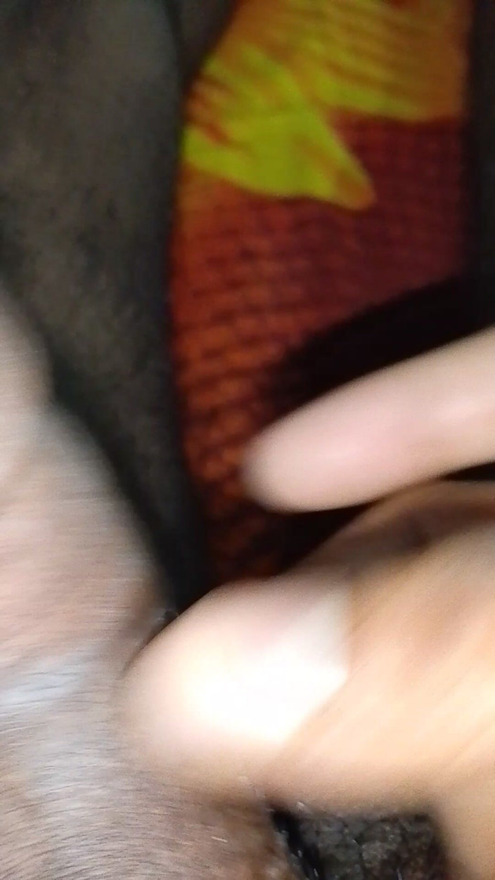 I love sex 24: I Need Bangladeshi Sexy Girls Please Contact