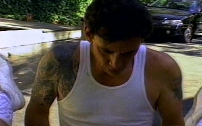 Mature Climax - 100% Mature Videos: Skupina starých a nadržených dam šukají surové chchlípky