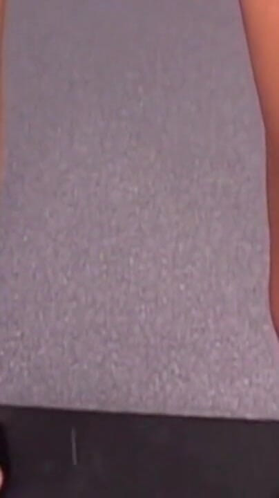 Bangora clips: Bağlı esmer orta yaşlı seksi kadın ateşli mum ağdası içinde...