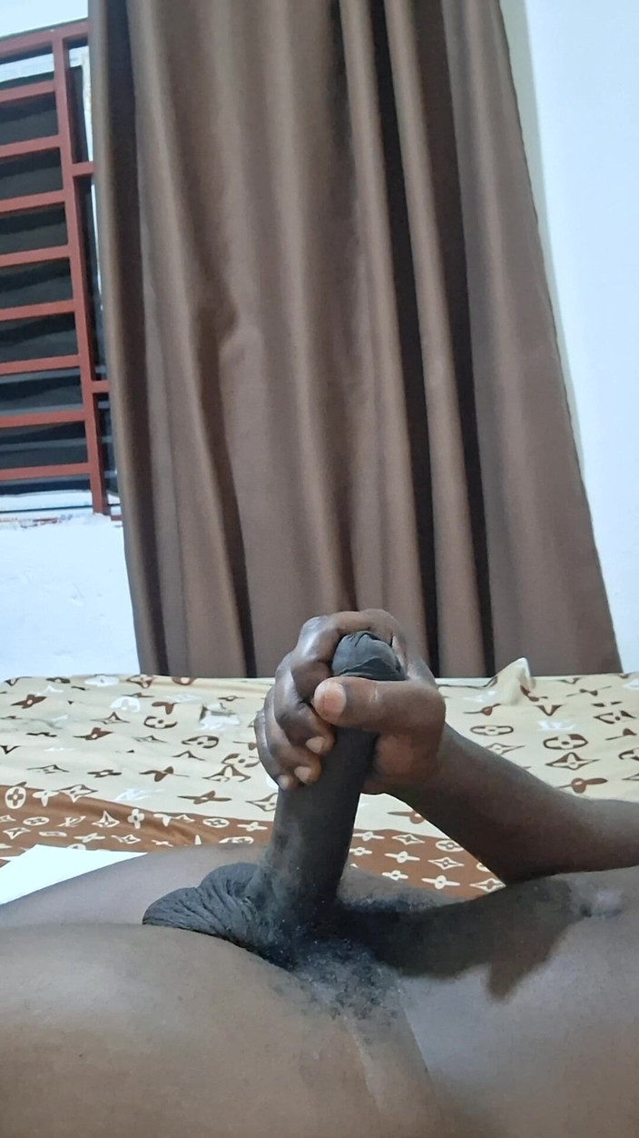 Bumba: 这里有很多液体供每个人出售和致富