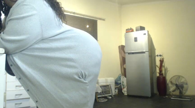 Legendary Booty Overdose: La bbw nera geme fetish