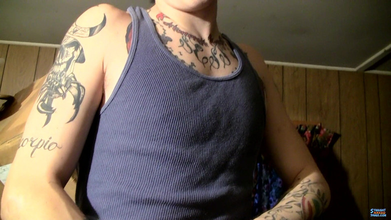 Straight naked thugs: Koule poskakující péro hlazení