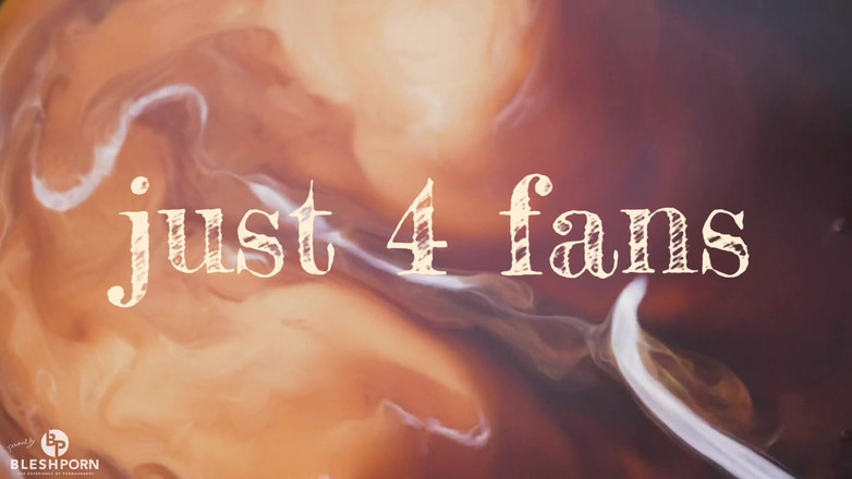 bleshporn: Julian Blesh अपना मोटा लंड दिखा रही है