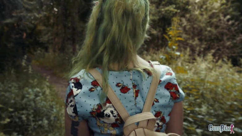 Cumbizz: Naughty college girl walks in the notorious woods full of...