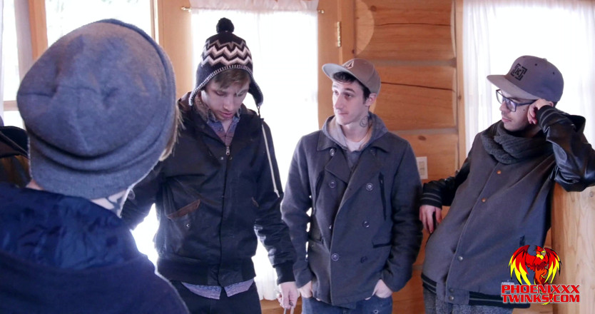 Phoenixxx: Otto pollici sotto: caldo nella sauna, più caldo in camera...