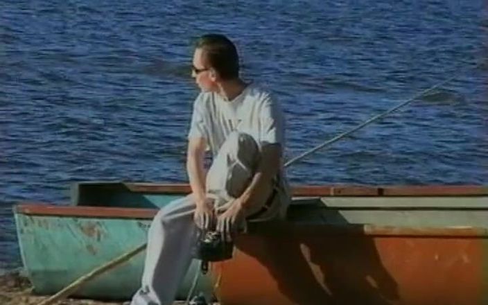 Gay RetroX VHS: Jongens in gelukzalige uitbarsting #2