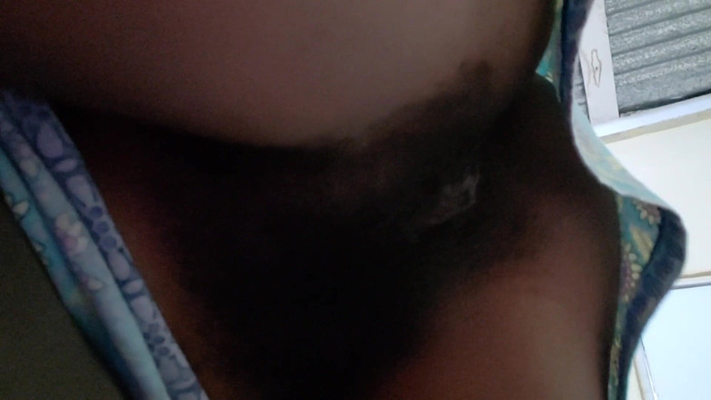 Lovemina: Để cho tôi thấy âm hộ lớn của cô ấy và thủ...