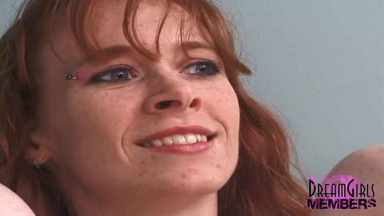 Dream Girls: Ginger Newcumer Spreads Her Hairy Pussy