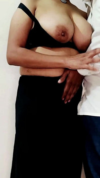 Pretty Indian Teen 18+ Bhabhi Ki Chudai in Hot Black Saree