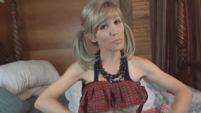 Jolene Devil: Ojczym wysadza mnie spermą